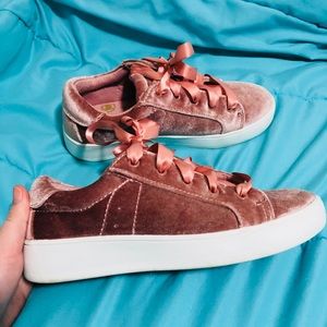 Stevie’s Pink Velvet Sneakers